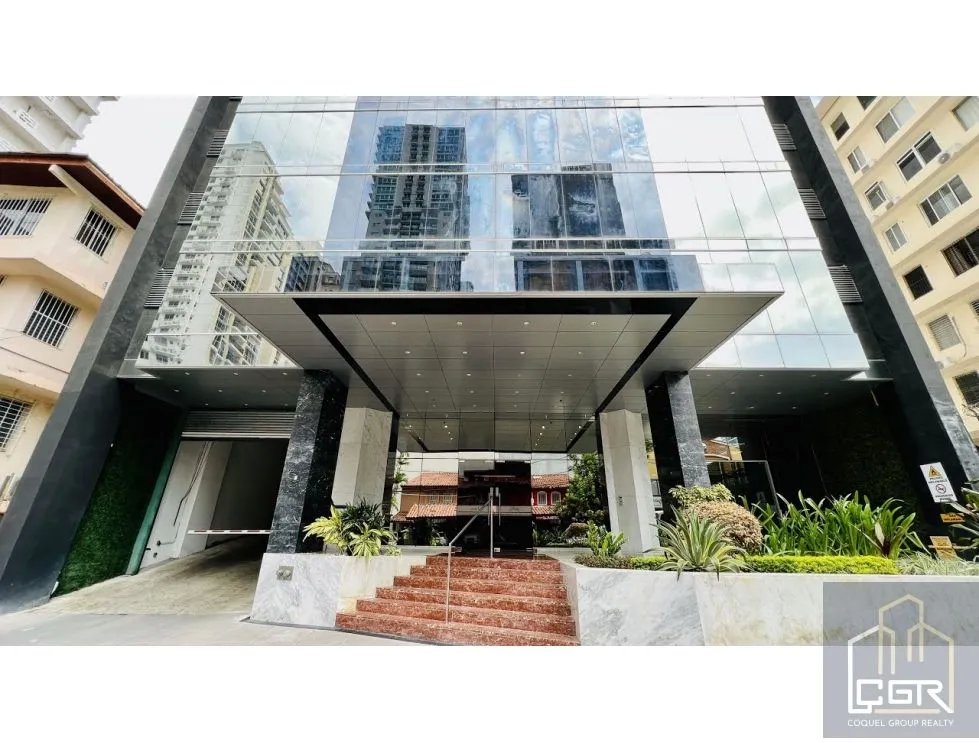 Venta de Apartamento amoblado en PH Park City, Obarrio