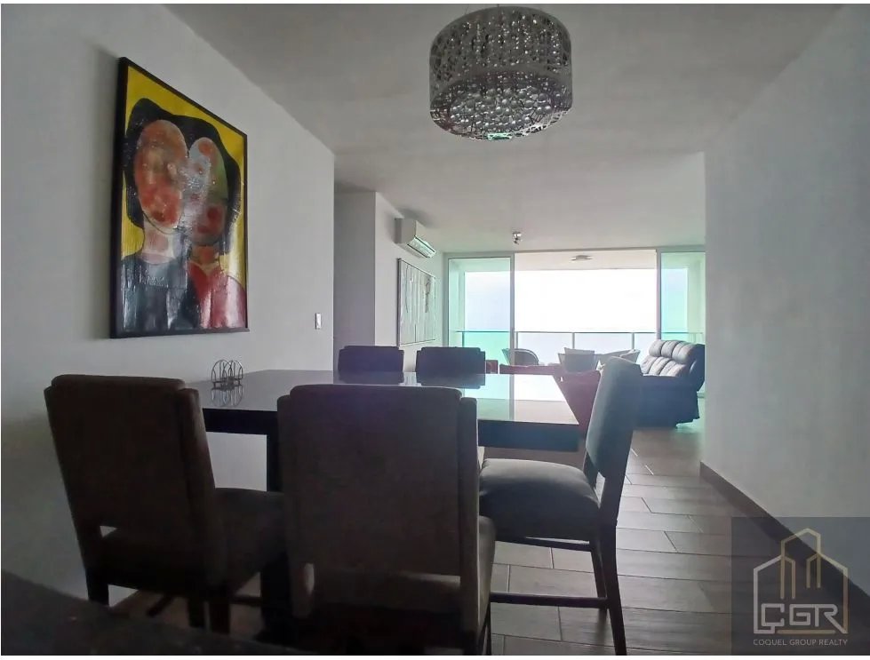 Venta de Apartamento con Vista al Mar San Francisco - Panamá