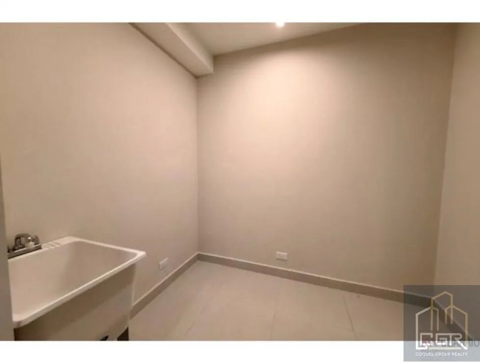 Venta de Apartamento en PH Nova Luna  Vía Brasil