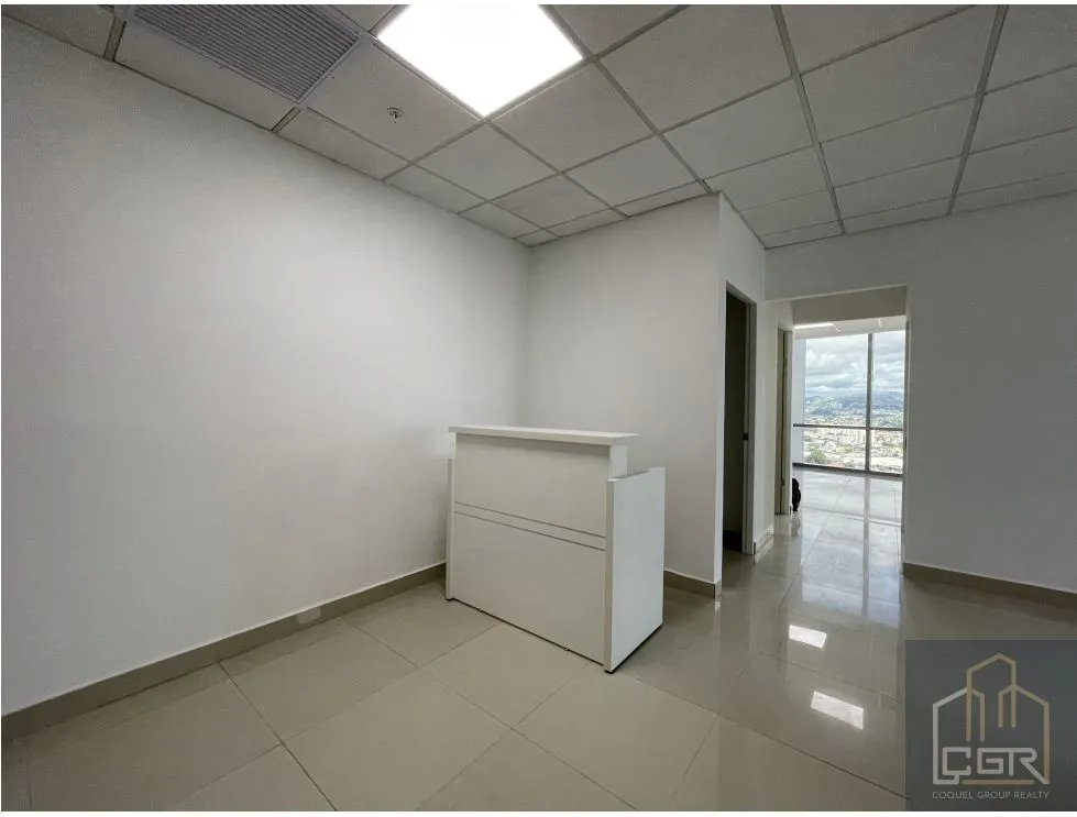 Office for rent in Costa del Este