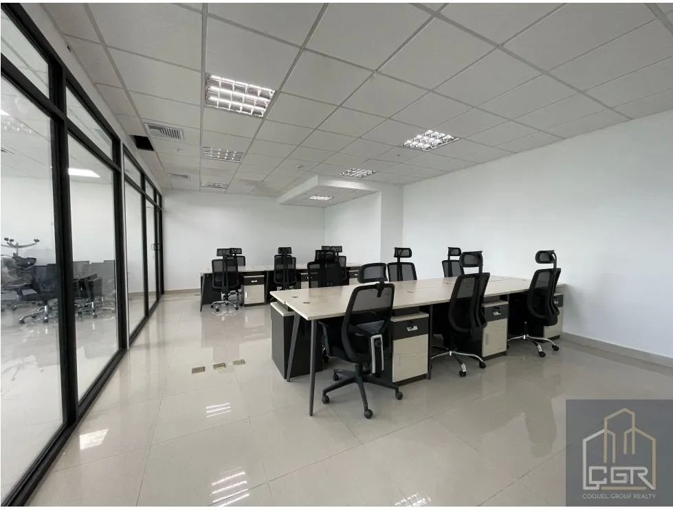 Office for rent in Costa del Este
