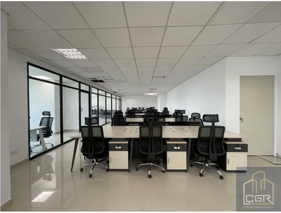Office for rent in Costa del Este