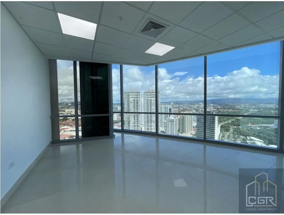 Office for rent in Costa del Este