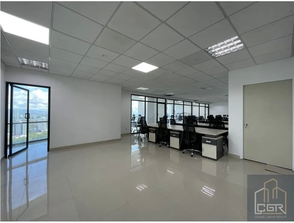 Office for rent in Costa del Este