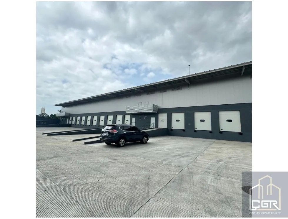 Warehouse for rent in Llano Bonito