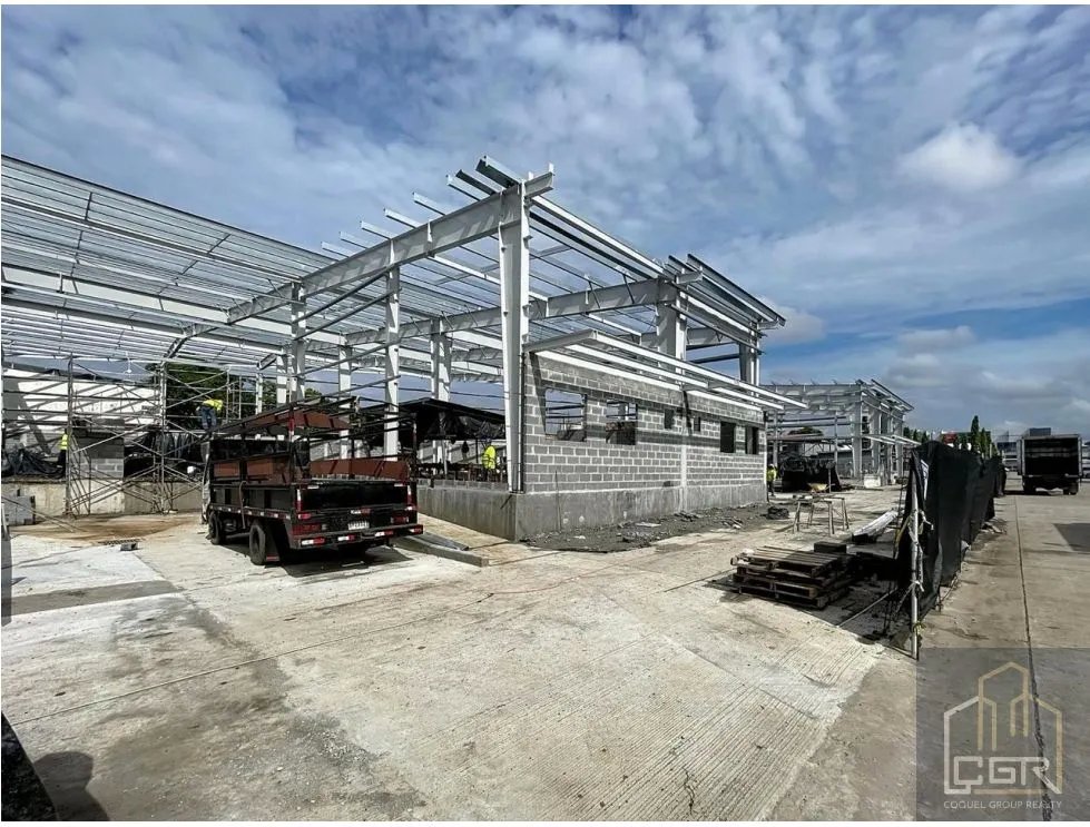 Warehouse for rent in Llano Bonito