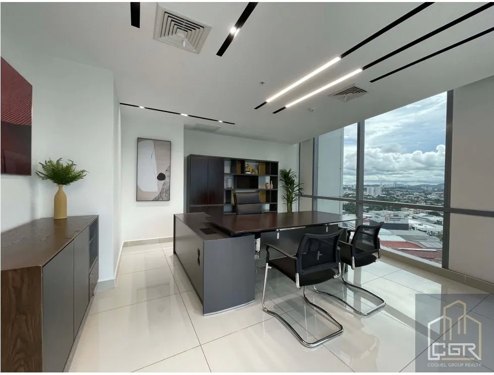 Office for rent in Costa del Este