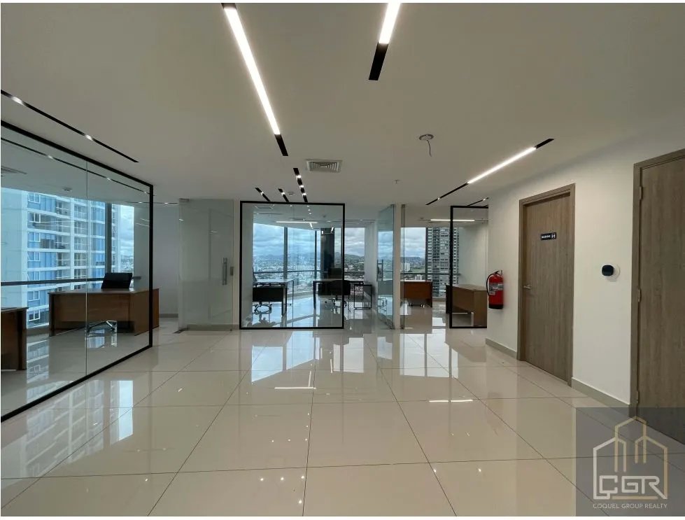 Office for rent in Costa del Este