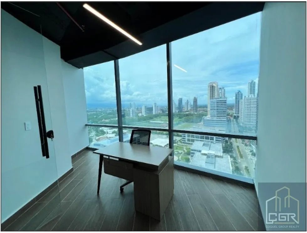 Office for rent in Costa del Este