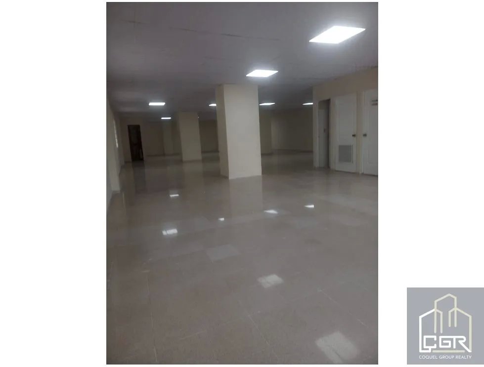 Commercial Space for rent in Via Espana