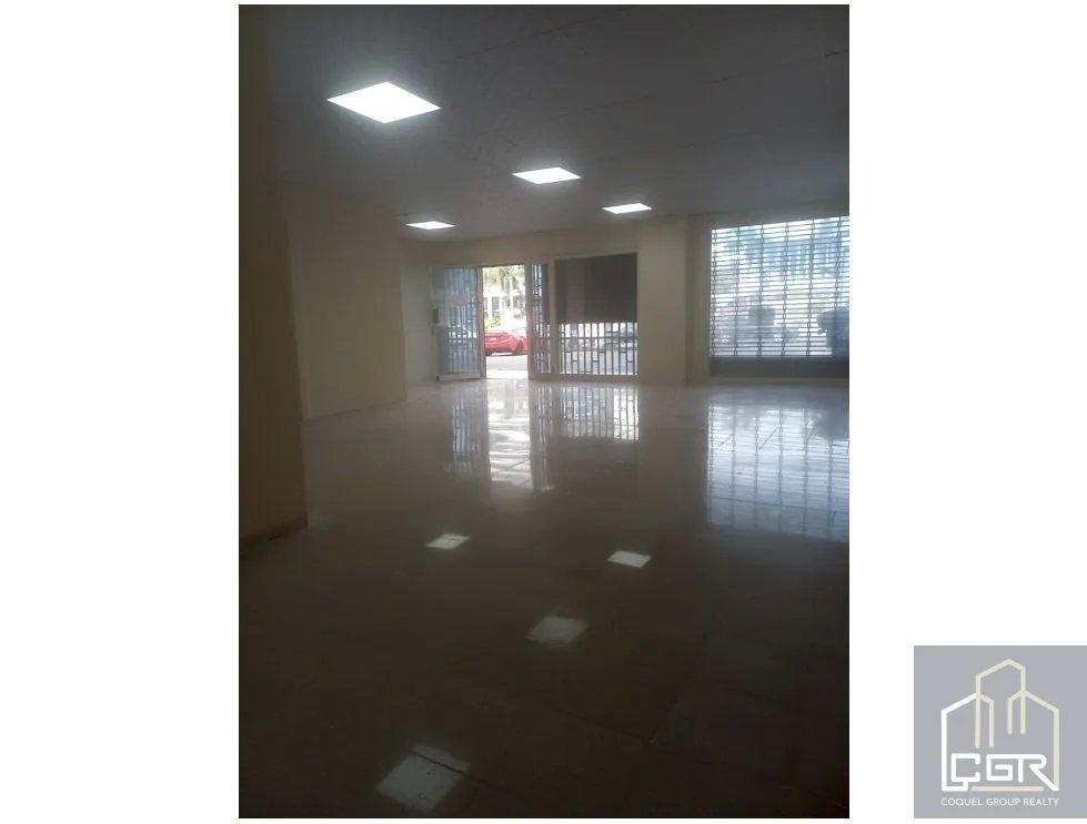 Commercial Space for rent in Via Espana