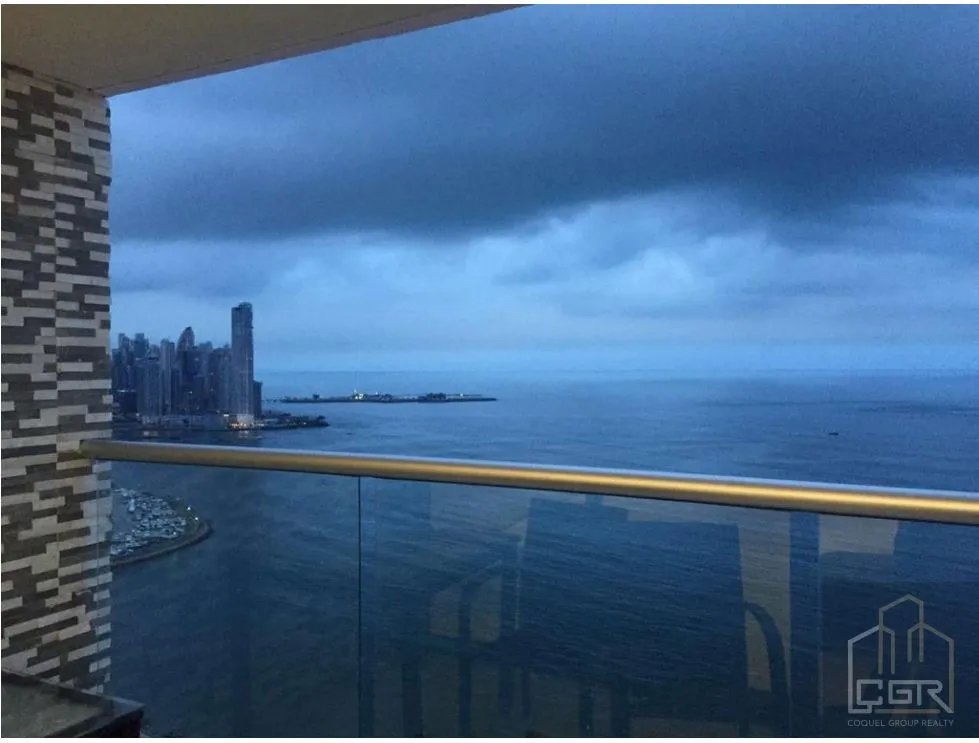 Alquiler o Venta de apartamento amoblado en PH Rivage Tower