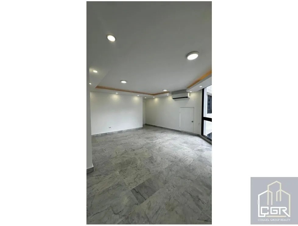 Venta de apartamento en PH Vista Tower, Bella Vista