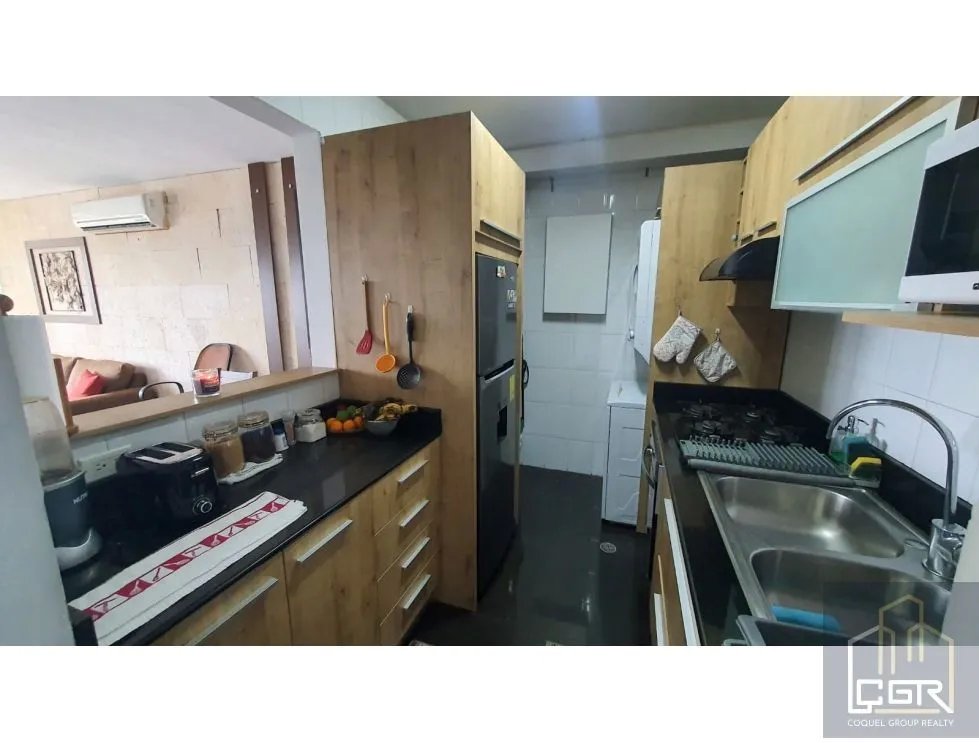 Venta de apartamento en PH Majestic Garden Semi-amoblado
