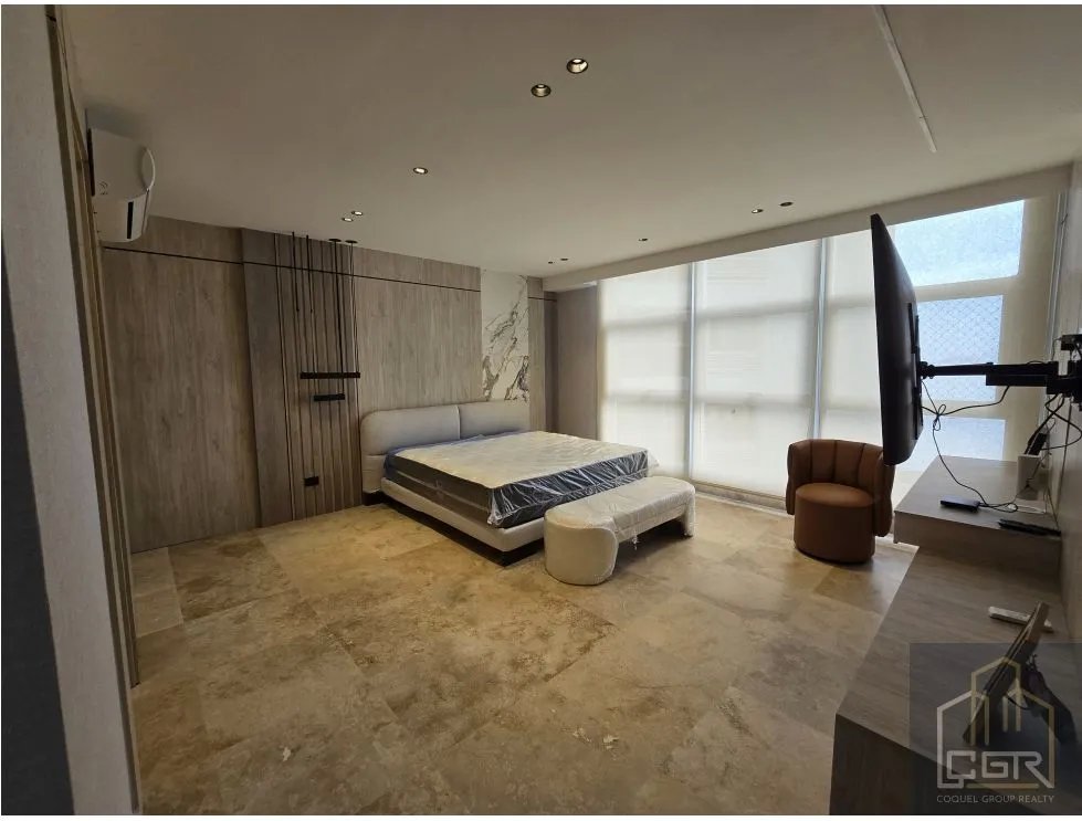 Apartment for sale in Punta Pacifica