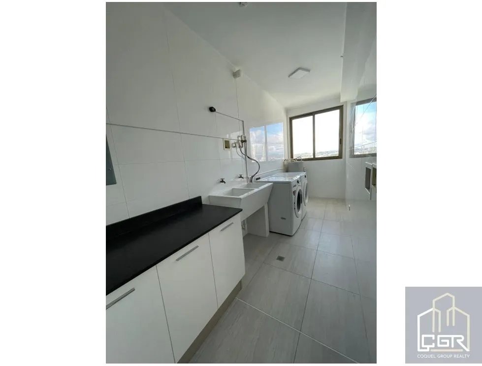 Alquiler de apartamento en Park View Residences, Costa del Este