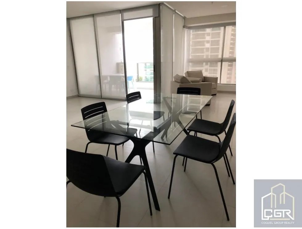 Apartamento à Venda em Costa Del Este