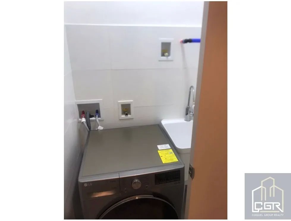 Venta de apartamentos de 3 habitaciones en PH More, Vía Argentina