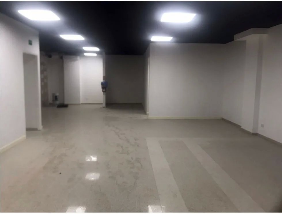 Alquiler de locales comerciales en Plaza Agora, Chanis, Panamá
