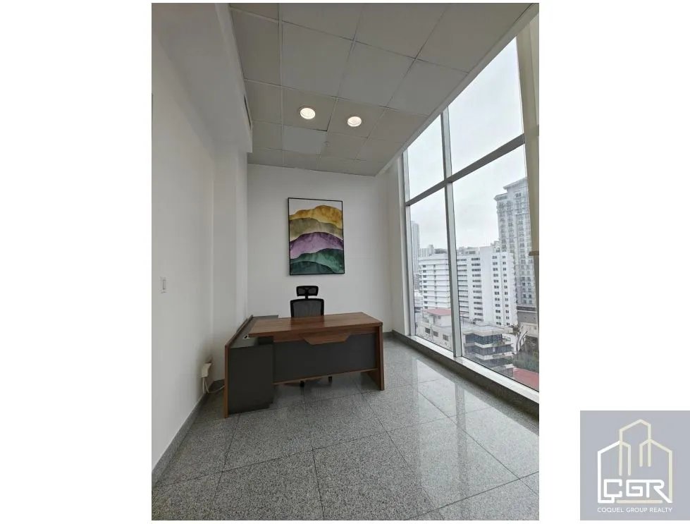 Alquiler de oficinas en edificio Habitats Plaza, Bella Vista