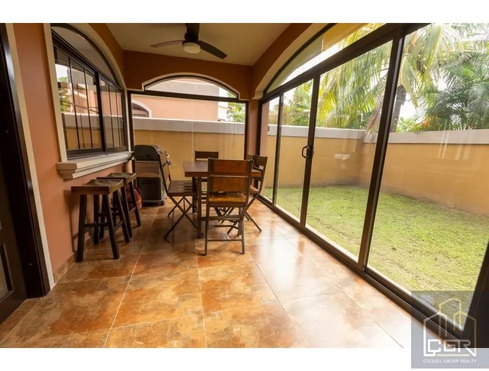 Venta de casa amoblada en Residencial el Doral, Costa Sur, Panamá