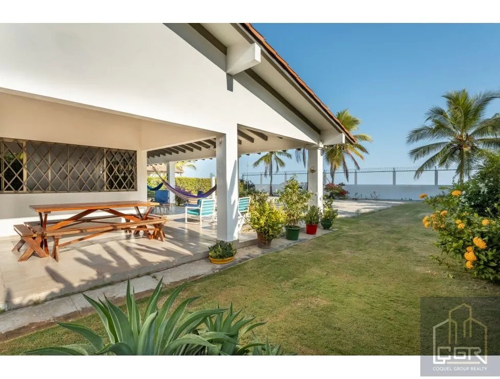 Venta de Casa de Playa en Playa Blanca - Farallón - Panamá