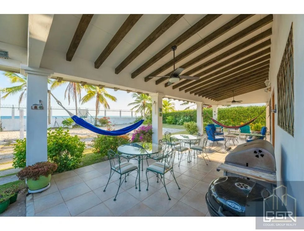 Venta de Casa de Playa en Playa Blanca - Farallón - Panamá