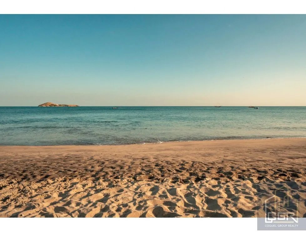 Venta de Casa de Playa en Playa Blanca - Farallón - Panamá