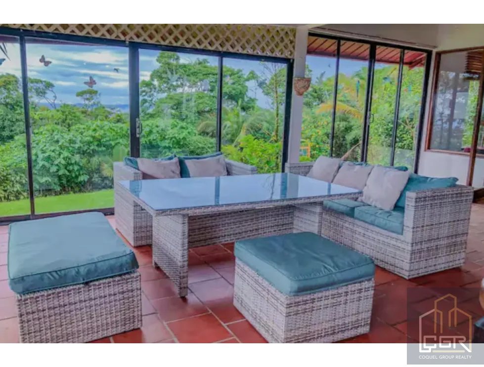 Alquiler de casa amoblada en Altos de Cerro Azul, Panamá