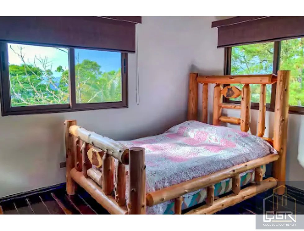 Alquiler de casa amoblada en Altos de Cerro Azul, Panamá