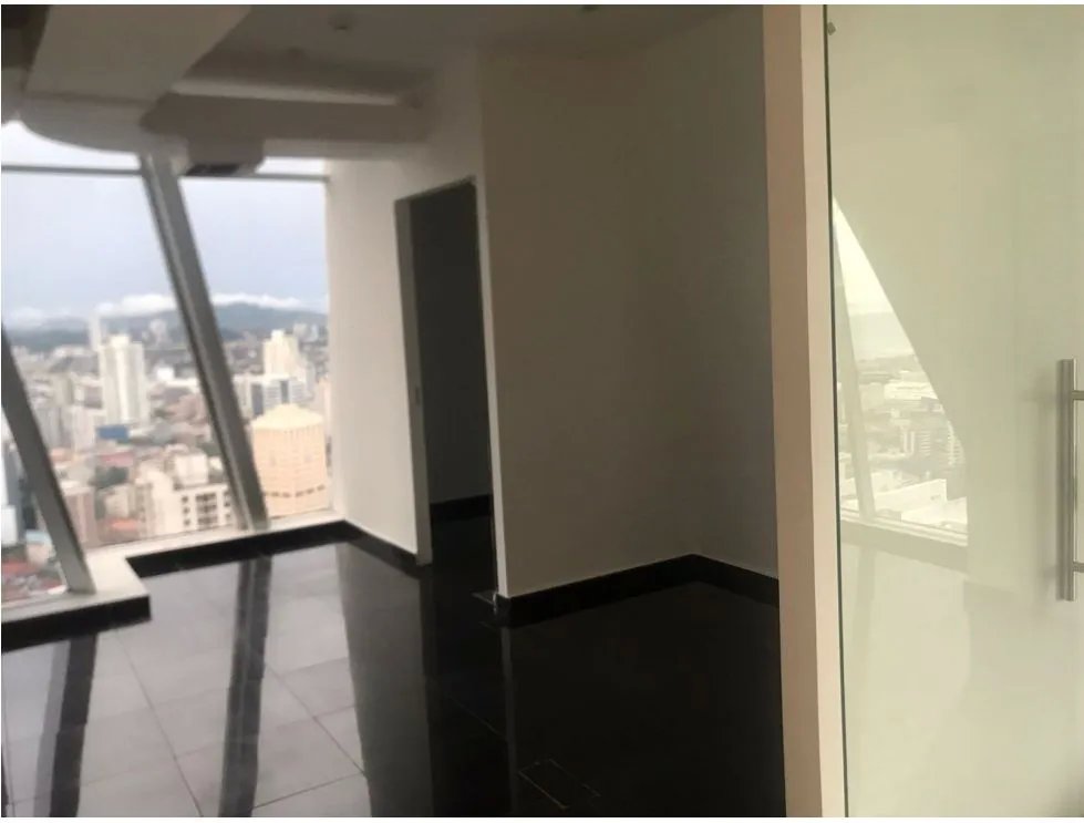 Alquiler de oficinas vacías en Obarrio, Bella Vista, Panama
