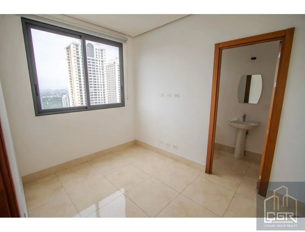Apartment for sale in Costa del Este