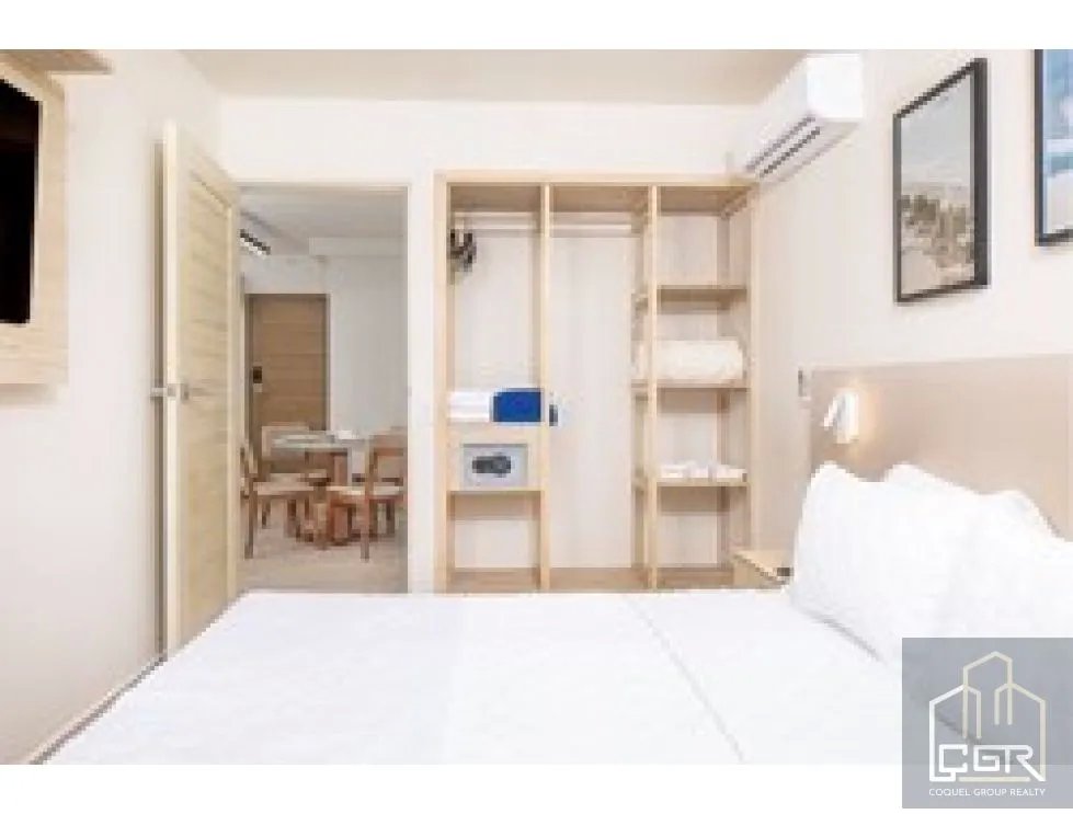 Venta de apartamentos en Surfside, Playa Caracol