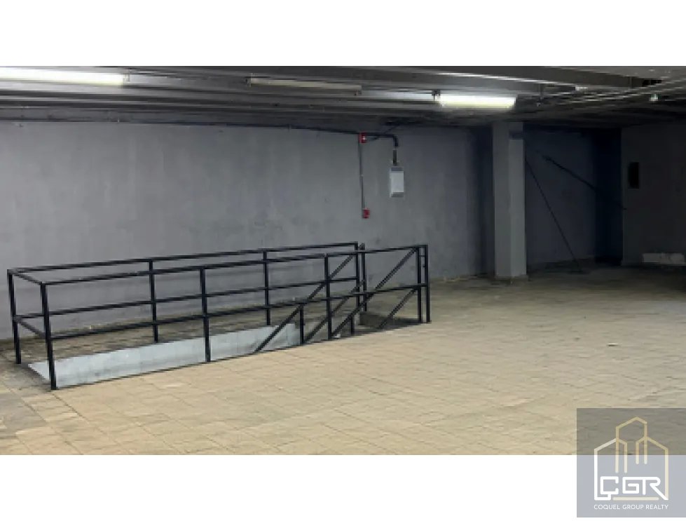 Warehouse for rent in Calidonia
