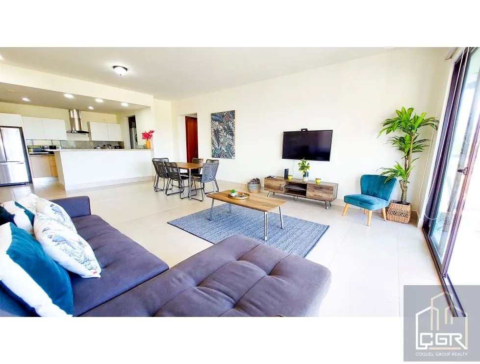 Venta de apartamento amoblado en Residencial Altamar, San Carlos