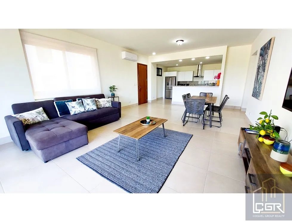 Venta de apartamento amoblado en Residencial Altamar, San Carlos