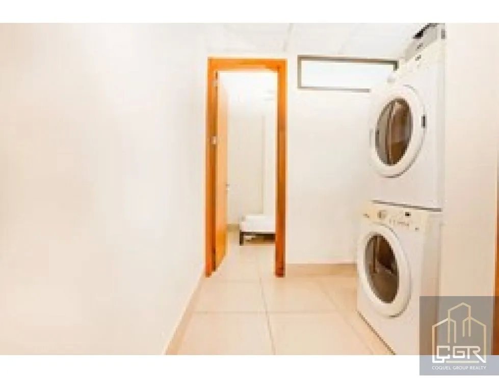 Venta de apartamento vacío en PH Altamar, Casamar, San Carlos