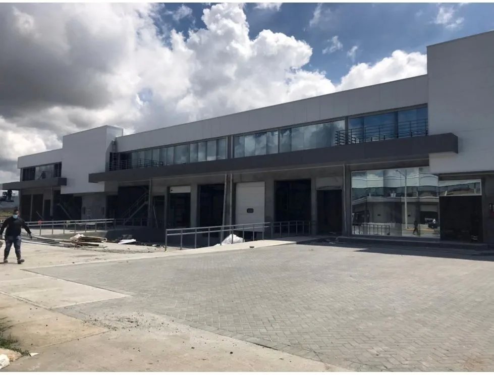 Warehouse for sale in Juan Diaz