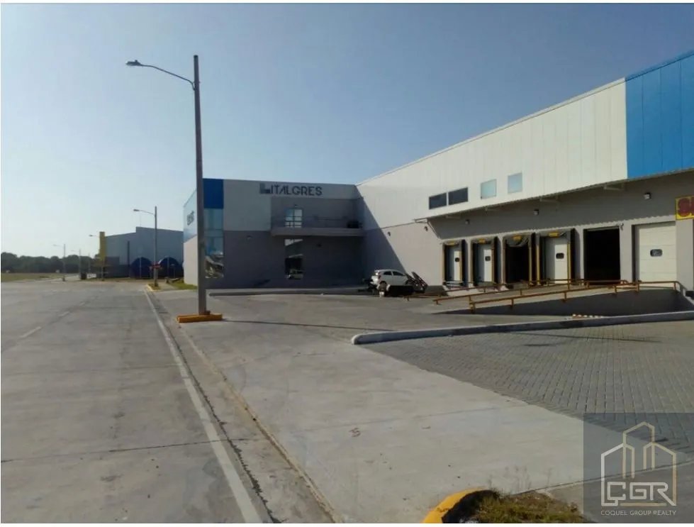 Warehouse for sale in Juan Diaz