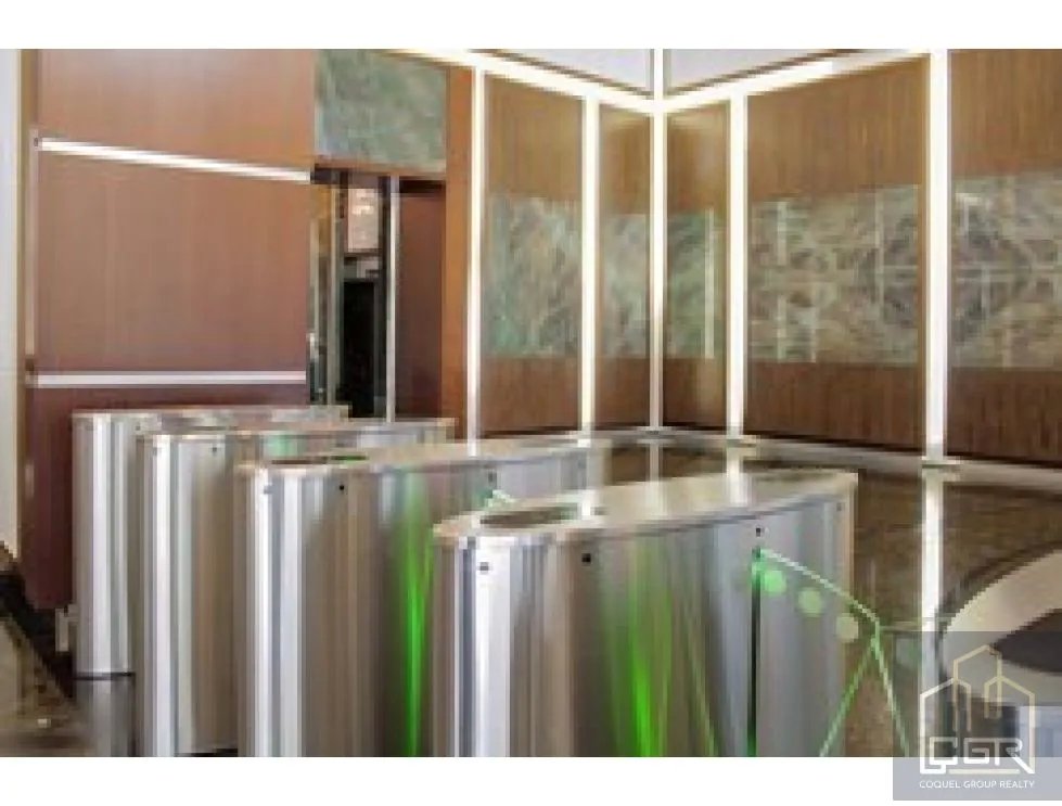 Office for rent in Bella Vista