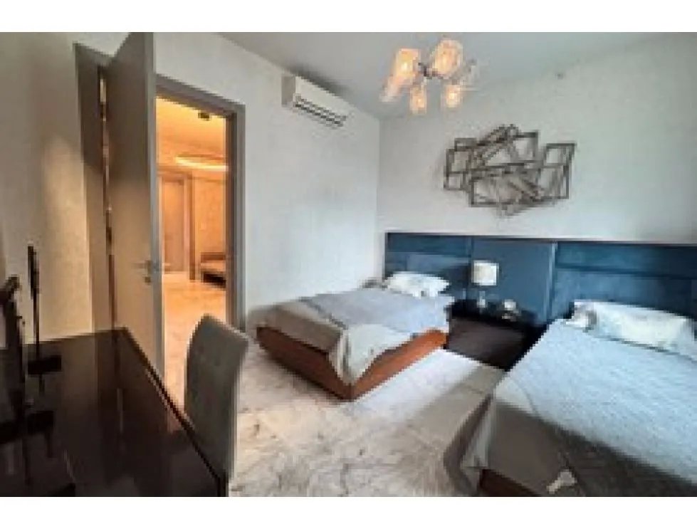 Venta de apartamento en PH Regalia, Costa del este