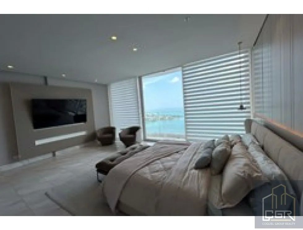 Venta de apartamento amoblado en PH The Towers, San Francisco