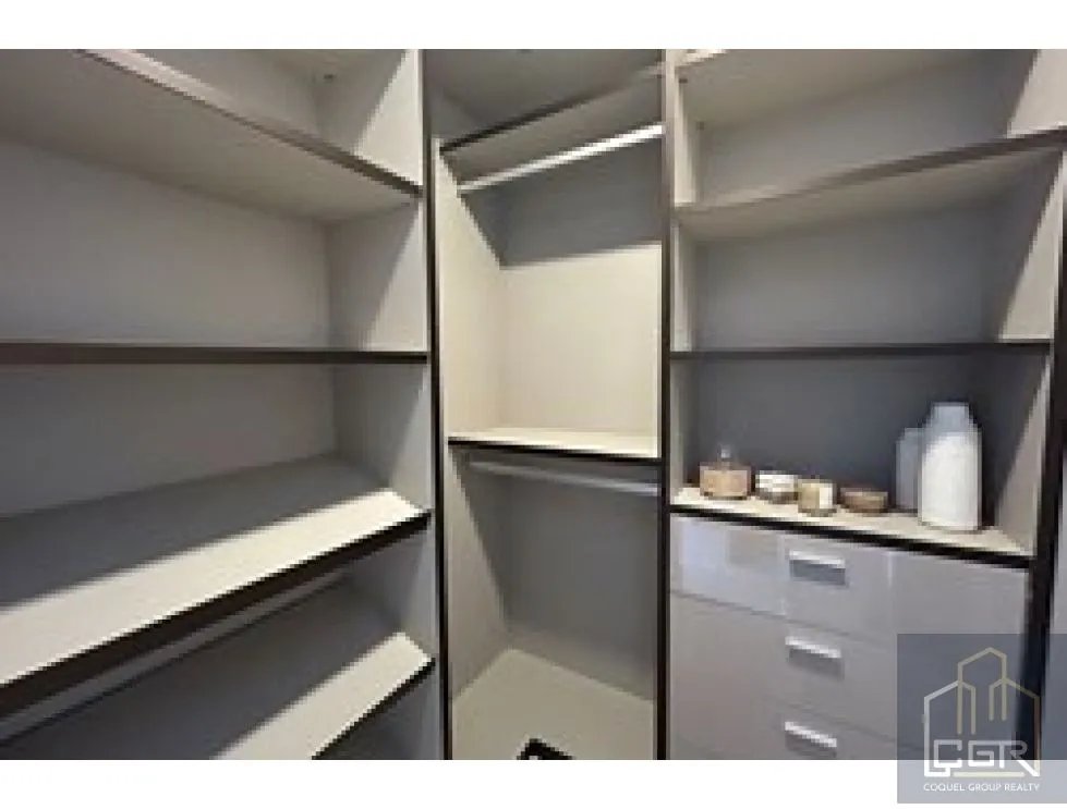 Apartamento à Venda em Punta Paitilla