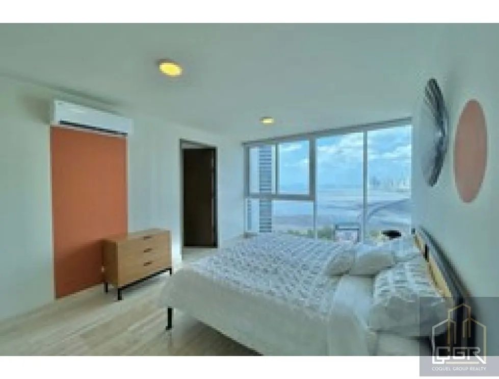 Alquiler de apartamento amoblado en PH The Regent, Costa del Este