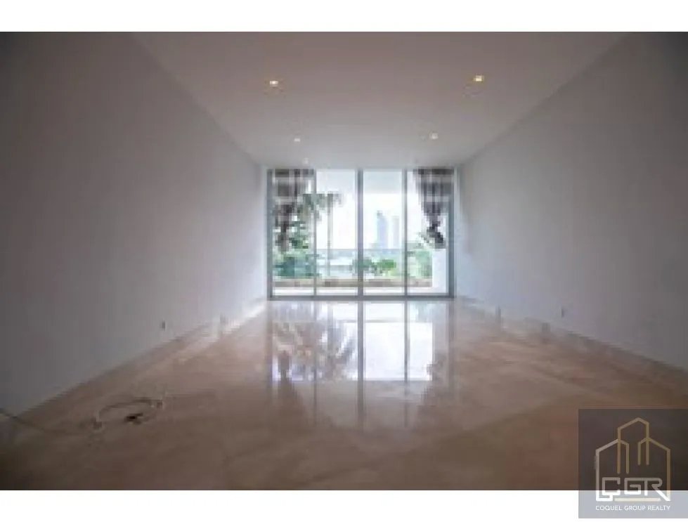 Alquiler de apartamento vacío en PH Miradores, Punta Pacifica