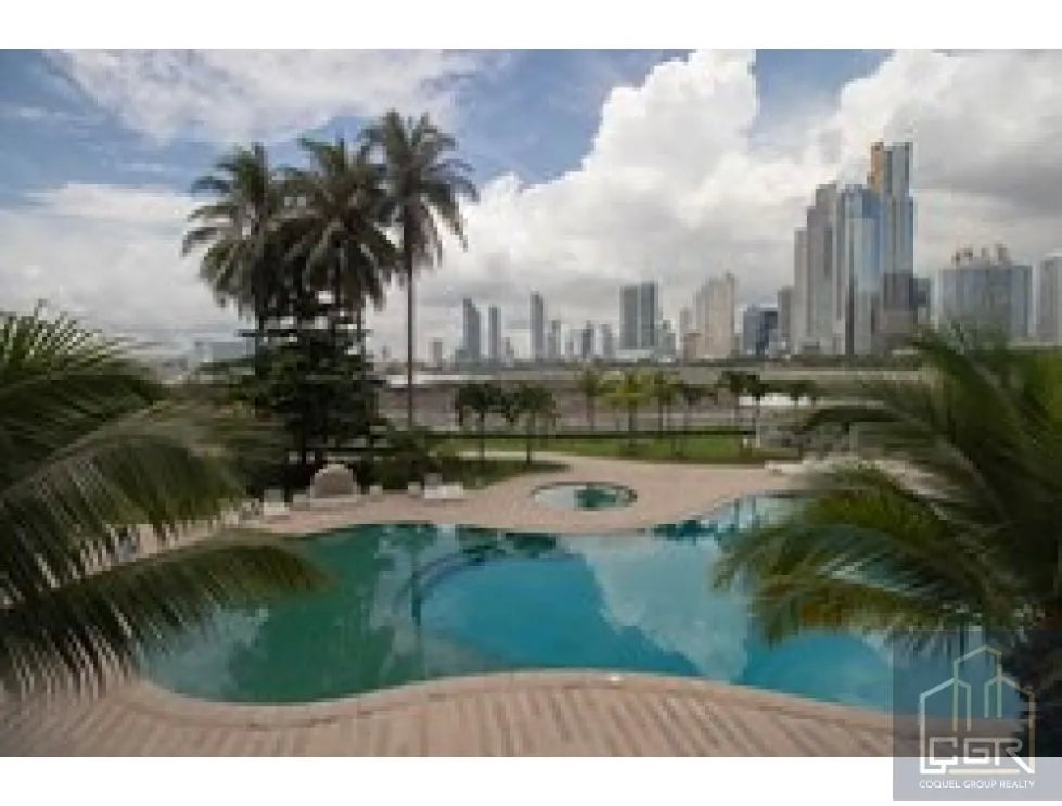 Alquiler de apartamento vacío en PH Miradores, Punta Pacifica
