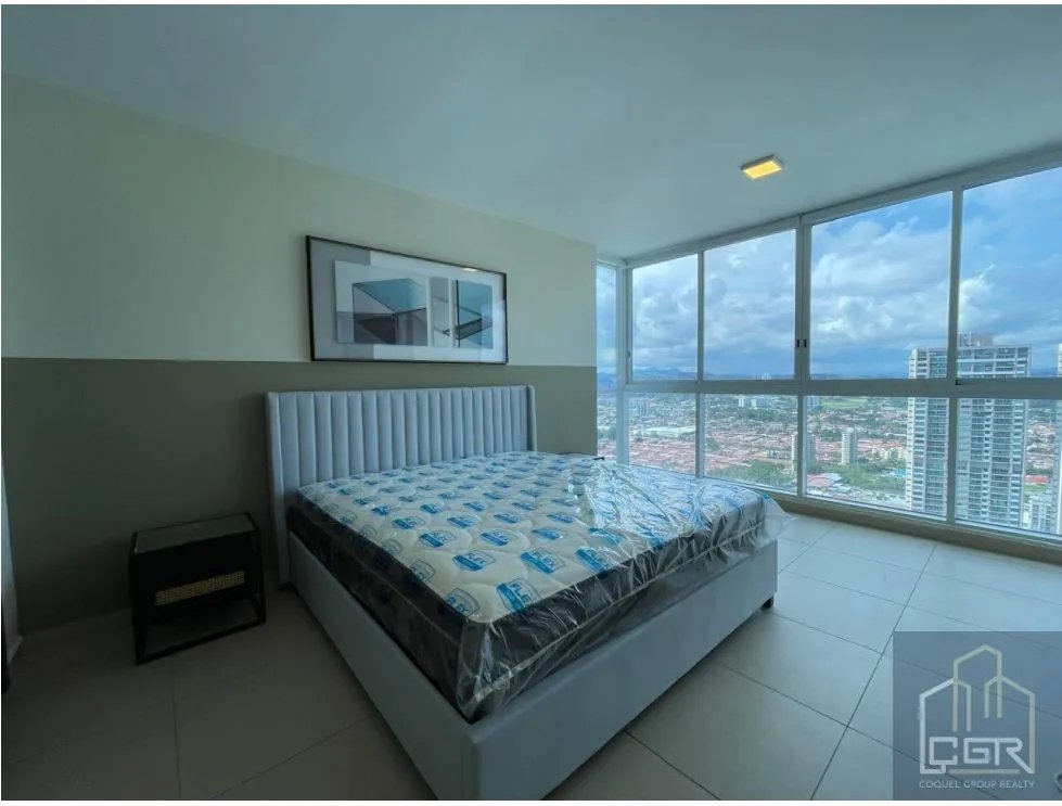 Venta o alquiler de apartamento Full amoblado en PH country club