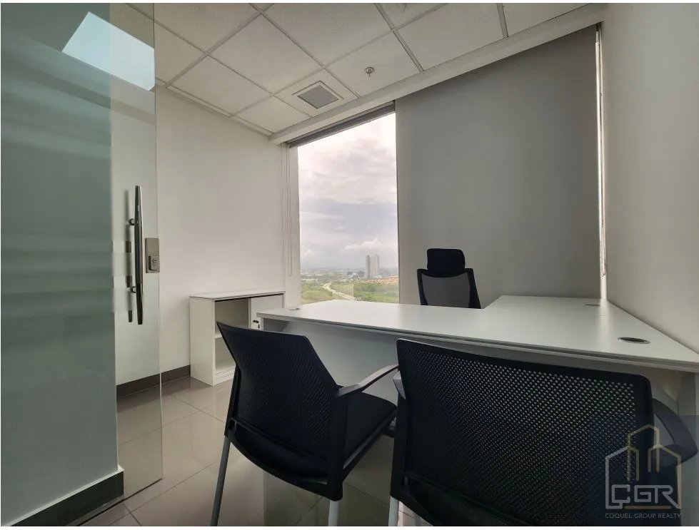 Alquiler de oficina vacía en PH Torre Aseguradora Ancón