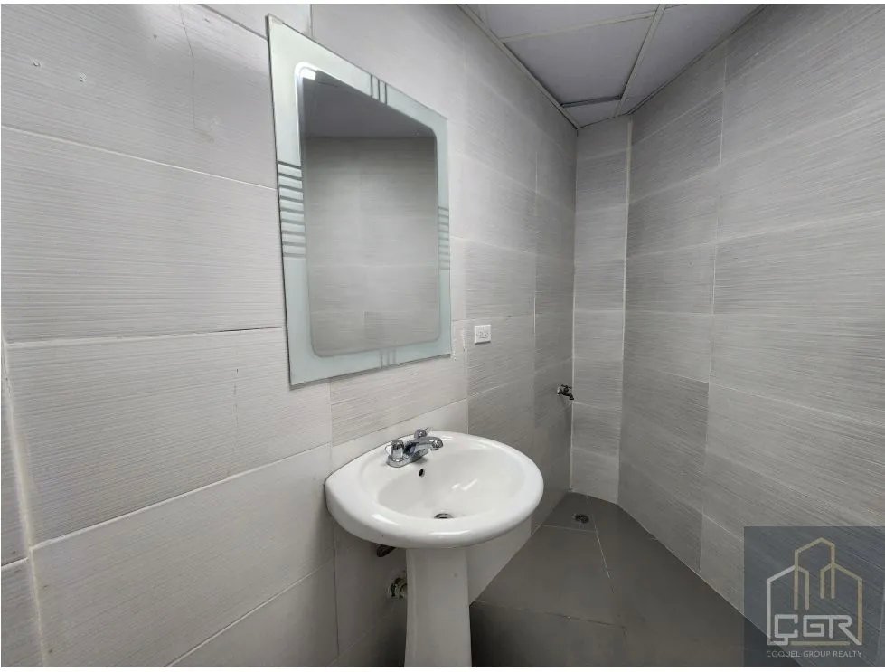 Office for rent in Costa del Este