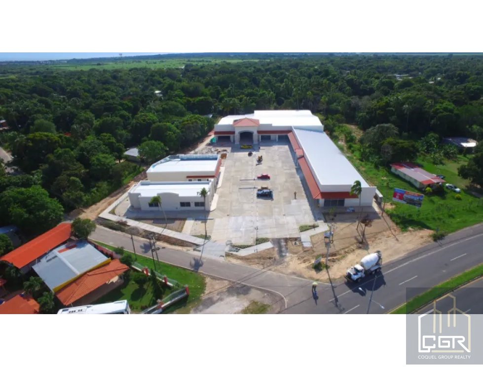 Venta de locales comerciales en Plaza Farallones, Rio Hato, Cocle